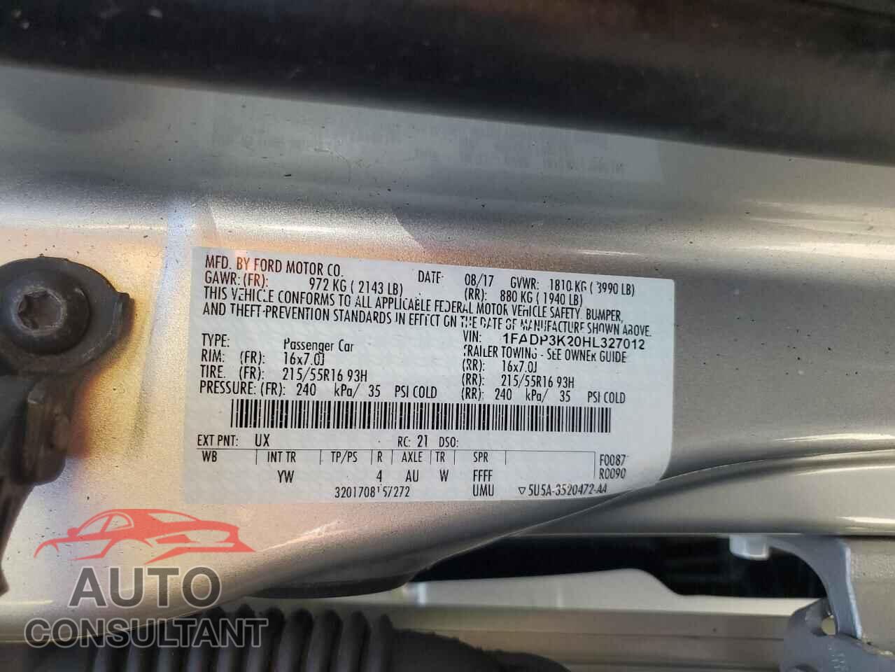 FORD FOCUS 2017 - 1FADP3K20HL327012