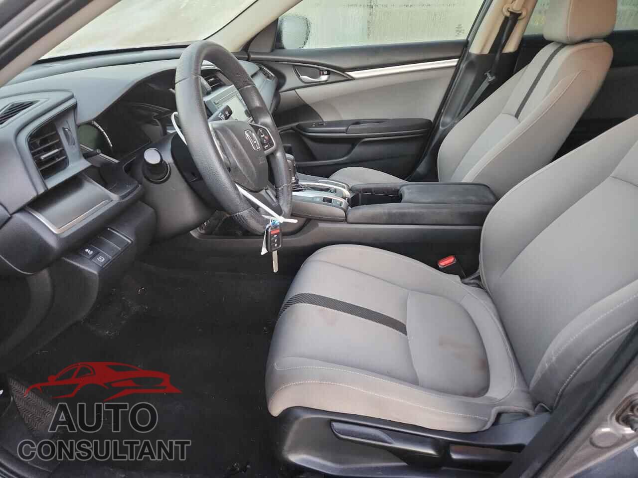 HONDA CIVIC 2018 - 2HGFC2F52JH588238