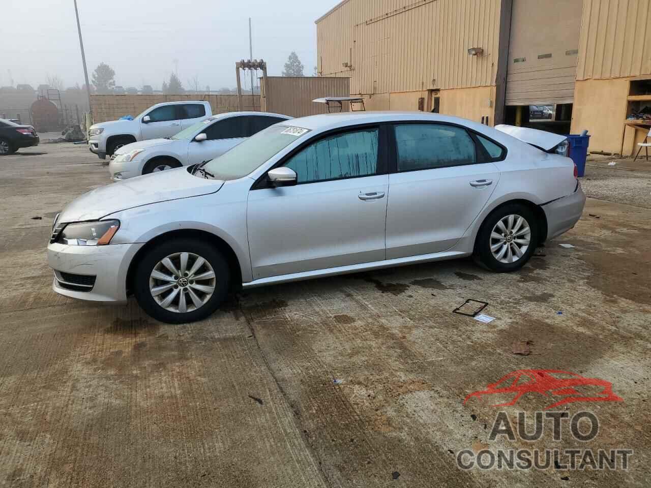 VOLKSWAGEN PASSAT 2013 - 1VWAP7A37DC033869