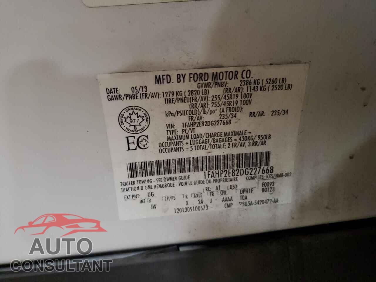 FORD TAURUS 2013 - 1FAHP2E82DG227668