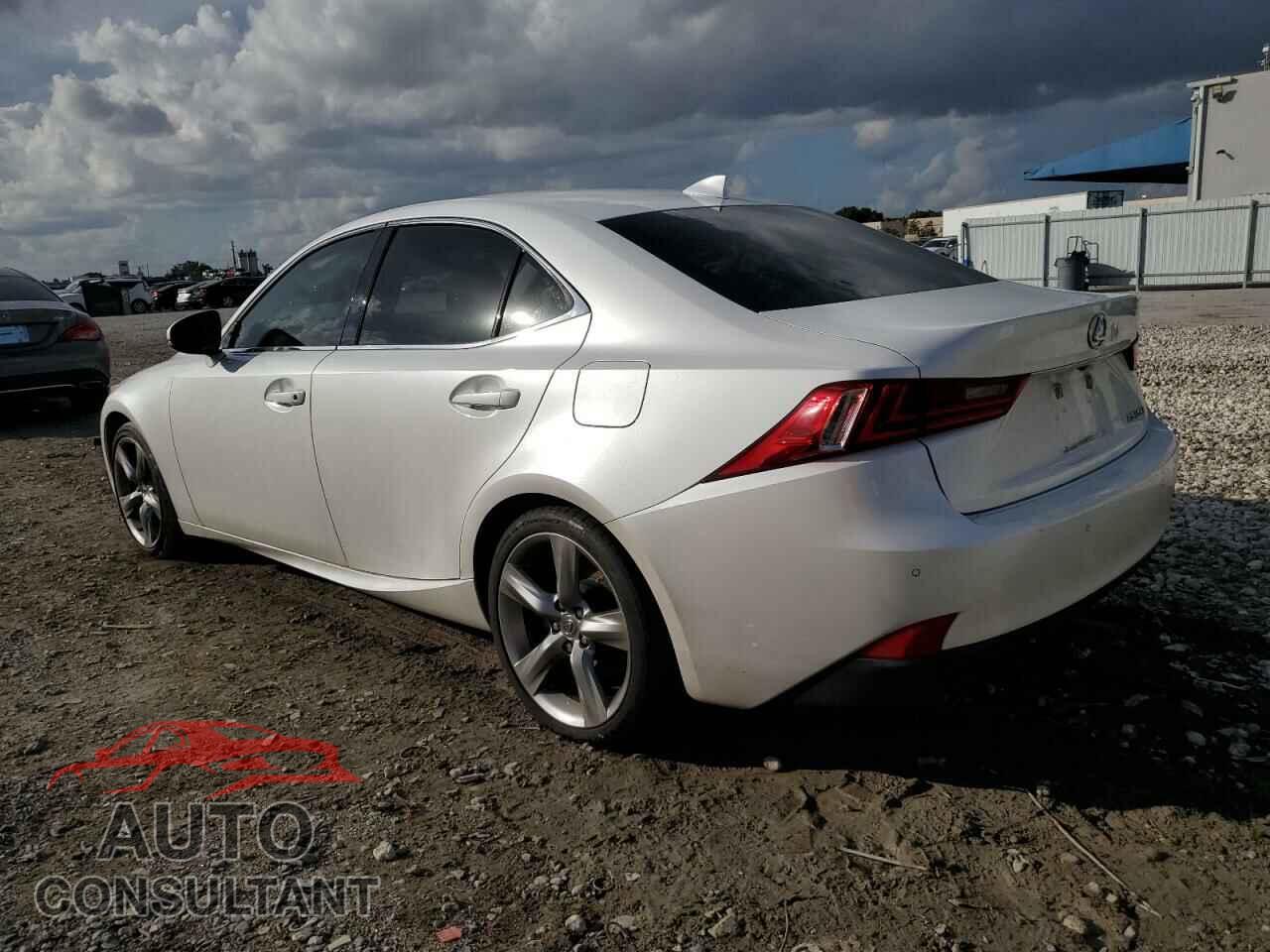 LEXUS IS 2016 - JTHBE1D2XG5024135
