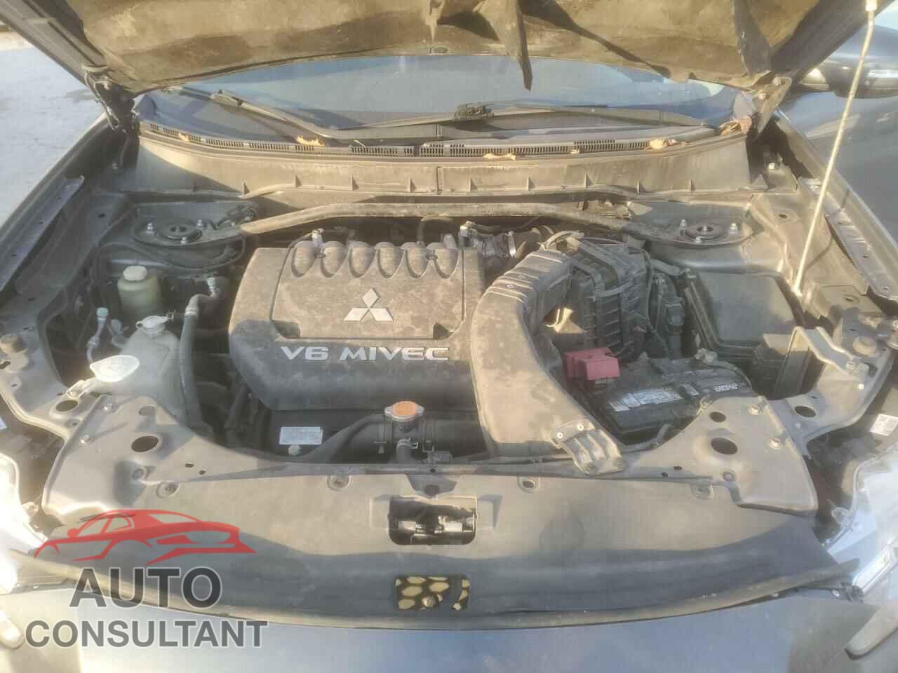 MITSUBISHI OUTLANDER 2011 - JA4JS4AX8BU036574