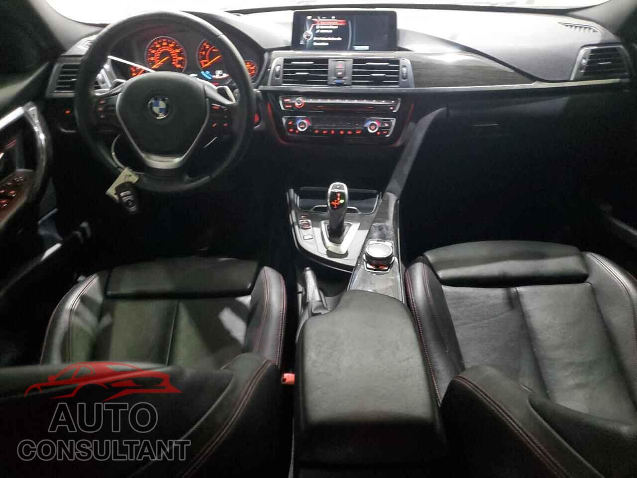 BMW 3 SERIES 2016 - WBA8E9G58GNT85683