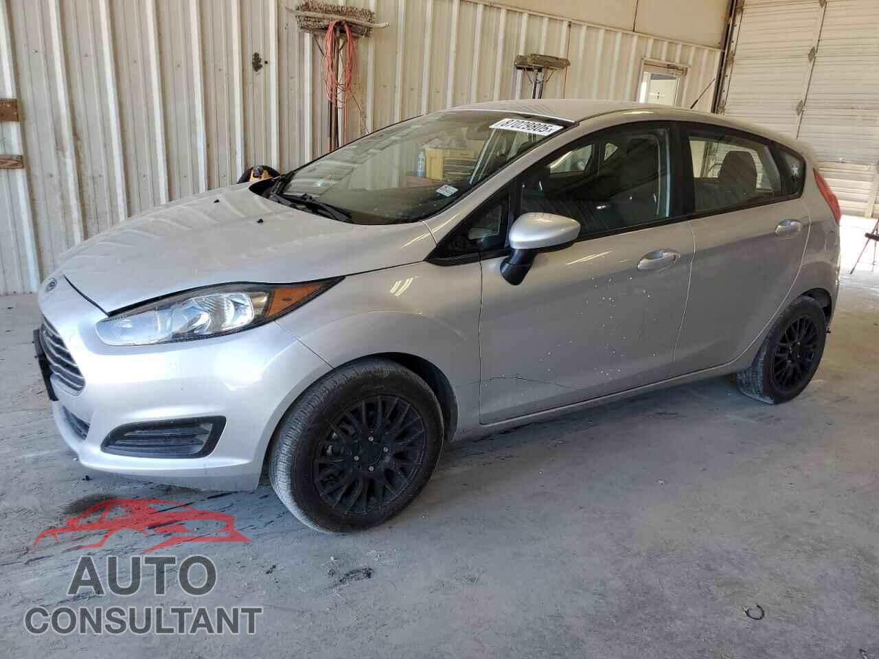 FORD FIESTA 2017 - 3FADP4EJ8HM123596
