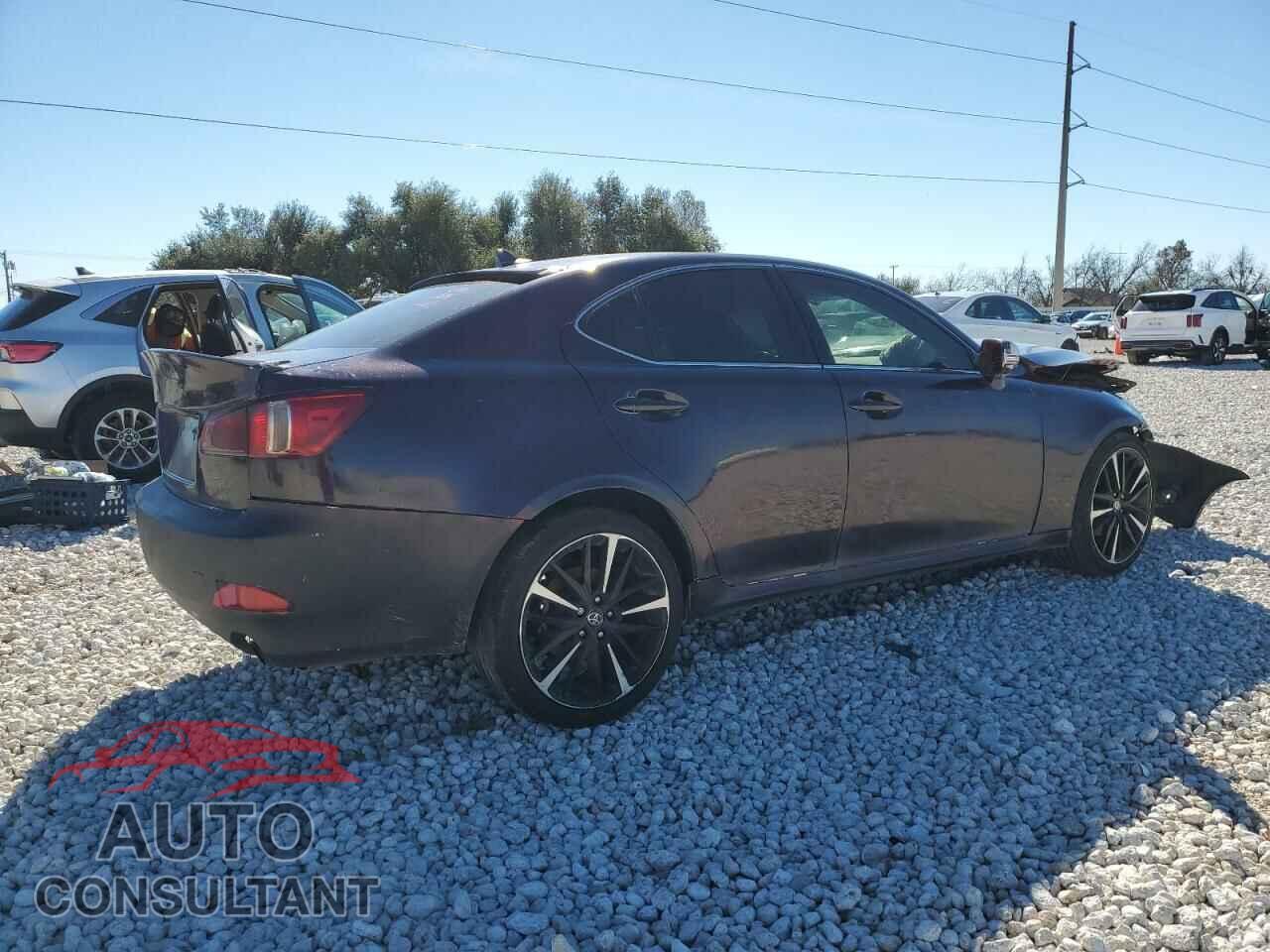 LEXUS IS 2012 - JTHBF5C22C5172618