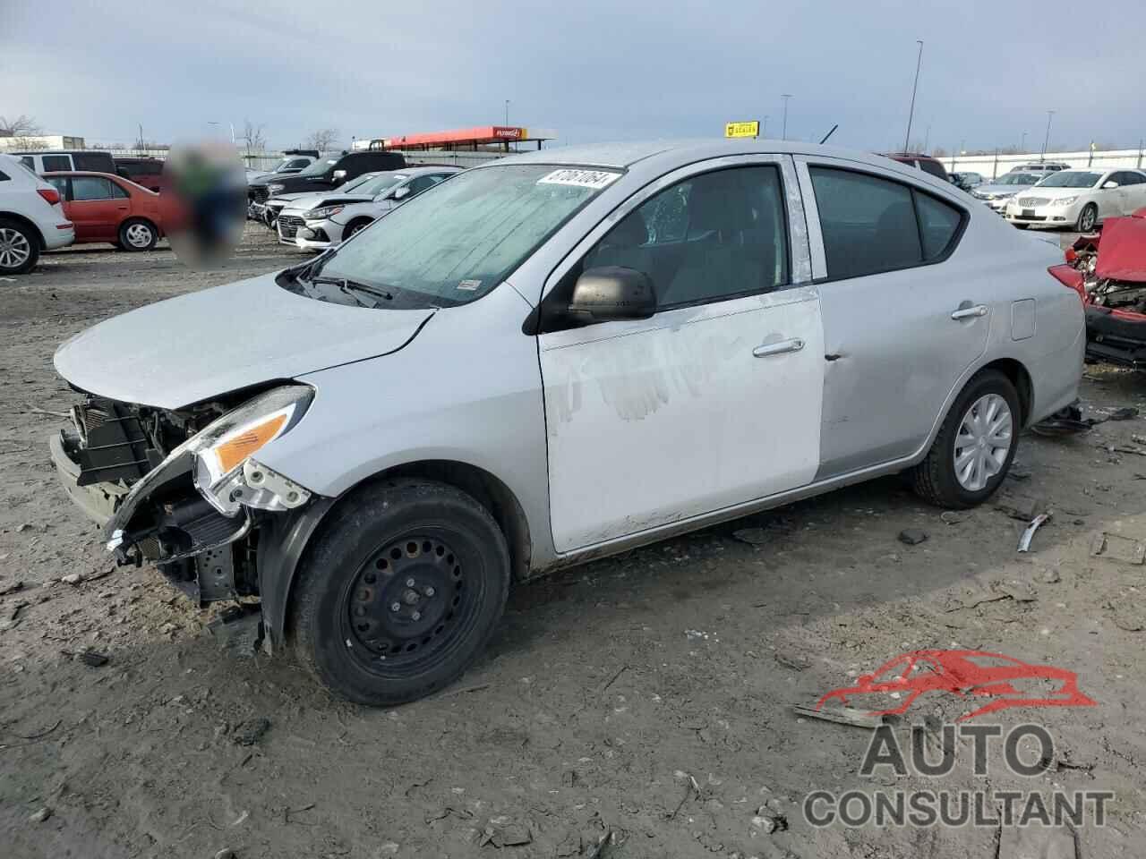NISSAN VERSA 2018 - 3N1CN7APXJL844816