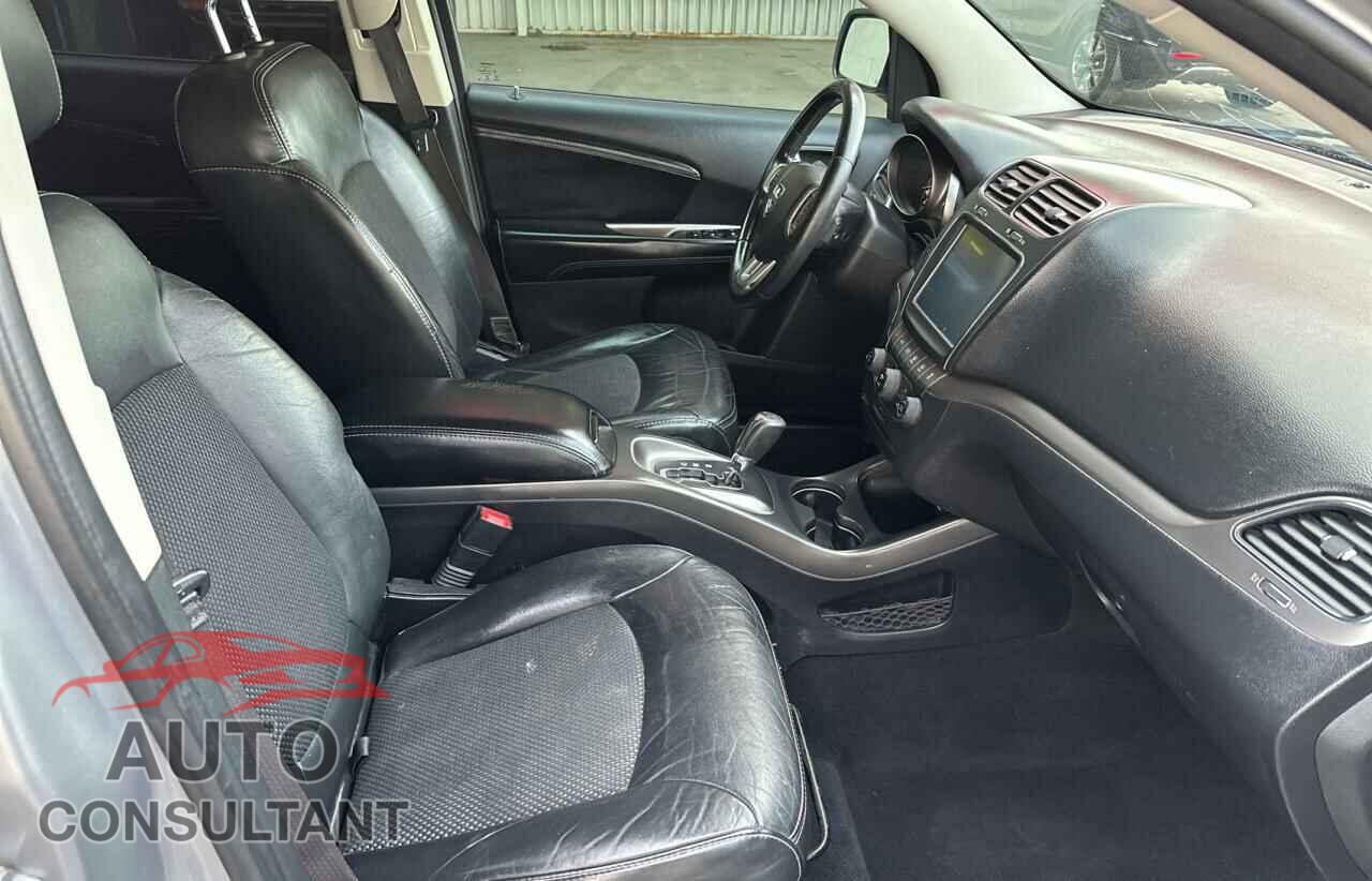 DODGE JOURNEY 2015 - 3C4PDCGG2FT565577