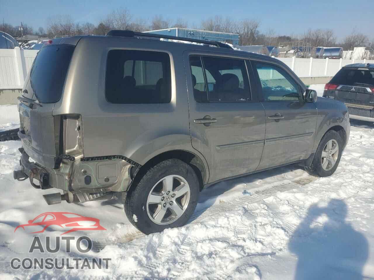 HONDA PILOT 2010 - 5FNYF4H63AB035779