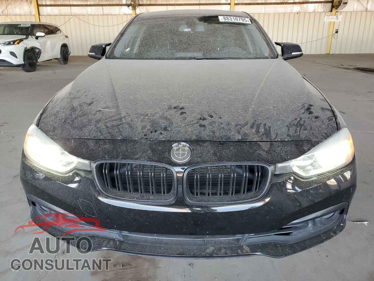 BMW 3 SERIES 2016 - WBA8E1G51GNU11574