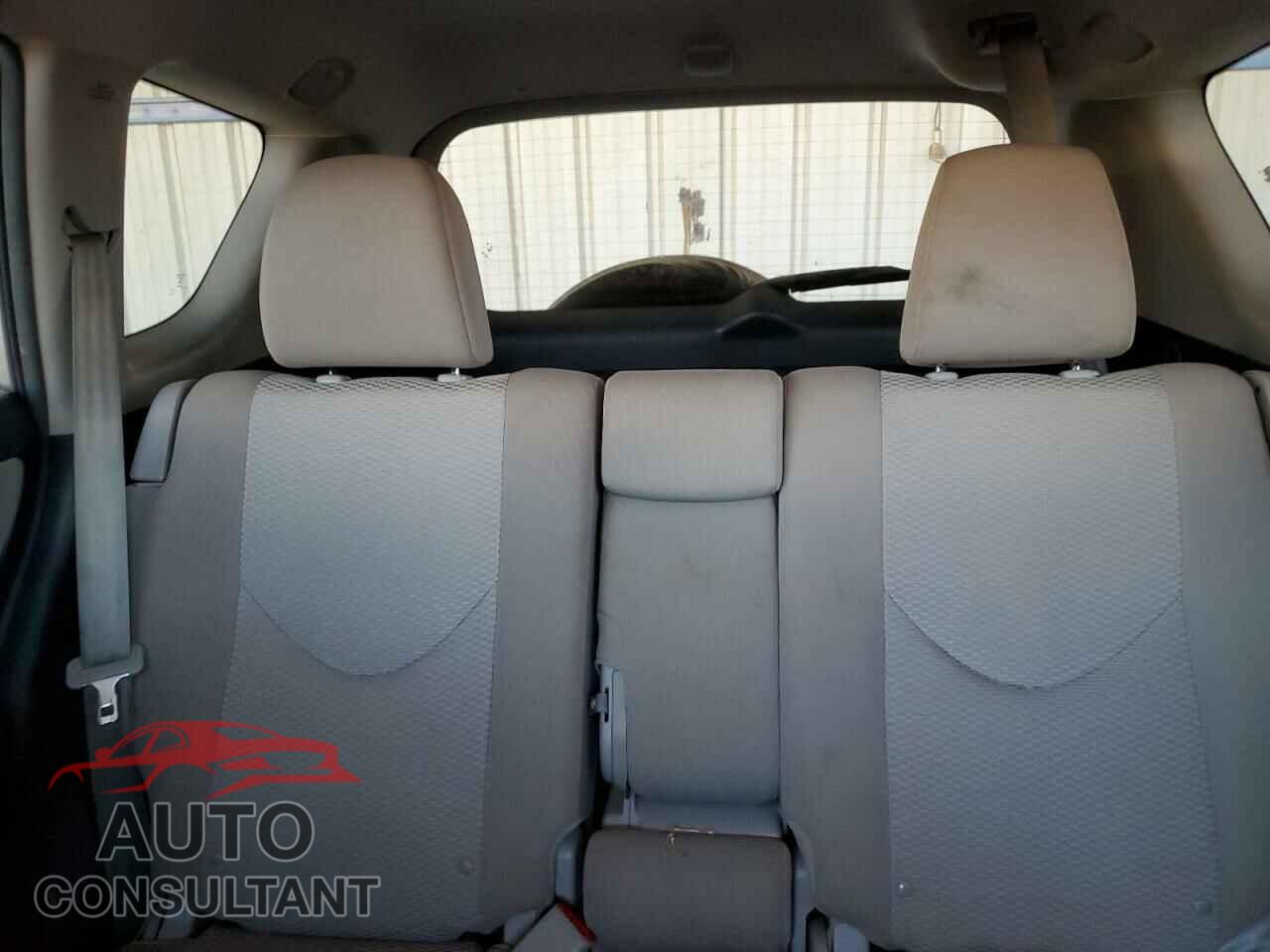 TOYOTA RAV4 2012 - 2T3BF4DV2CW264213