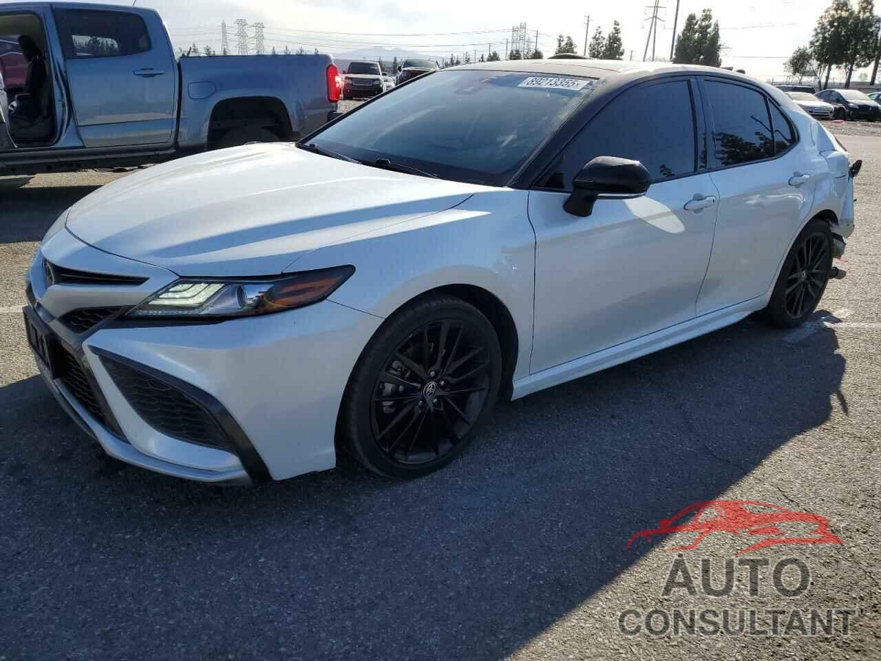 TOYOTA CAMRY 2021 - 4T1K61AKXMU445174