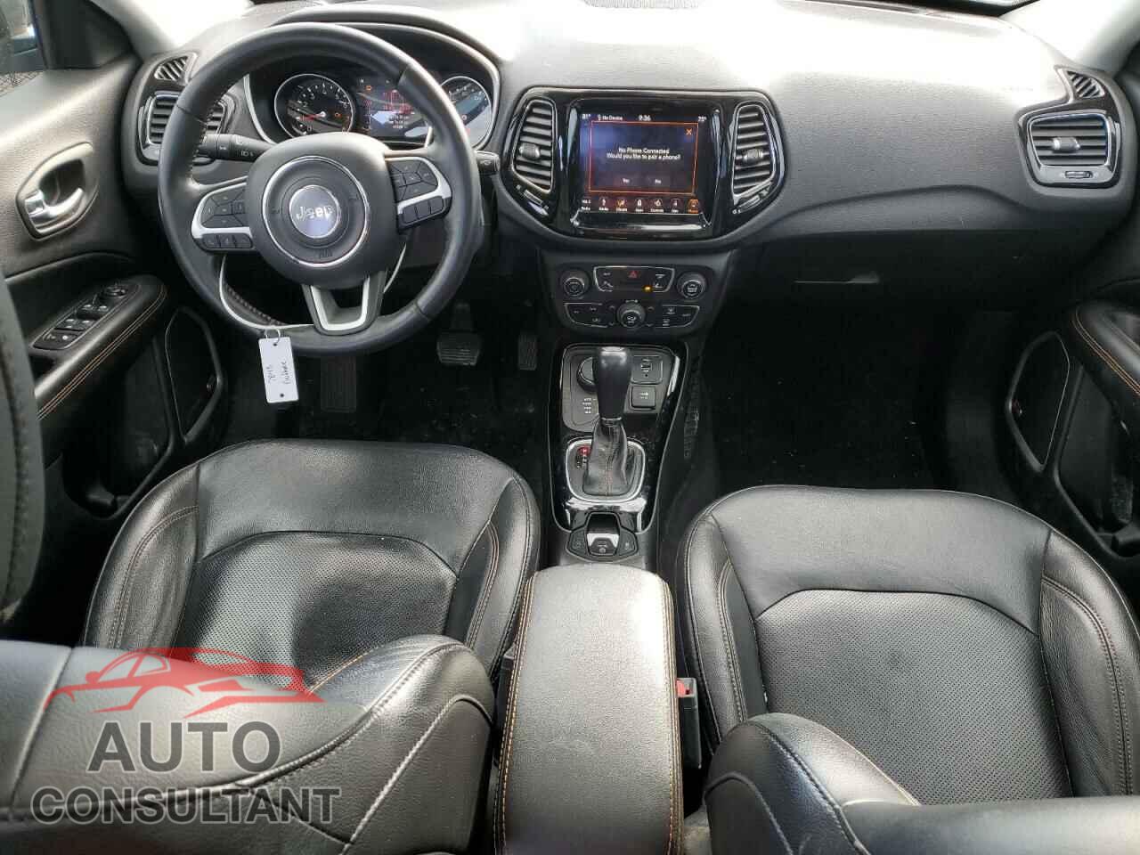 JEEP COMPASS 2018 - 3C4NJDCB7JT470280
