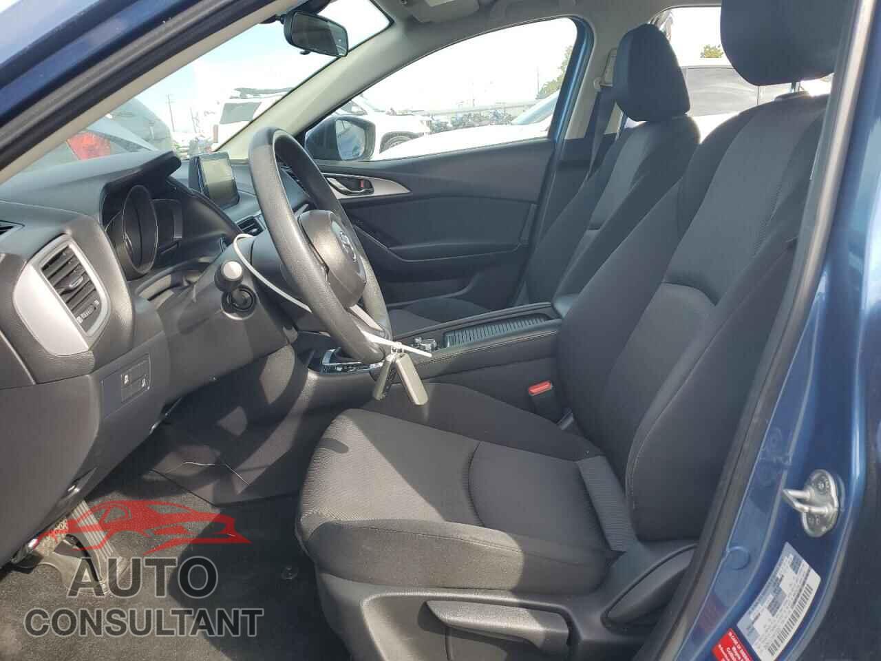 MAZDA 3 2017 - 3MZBN1U7XHM102287