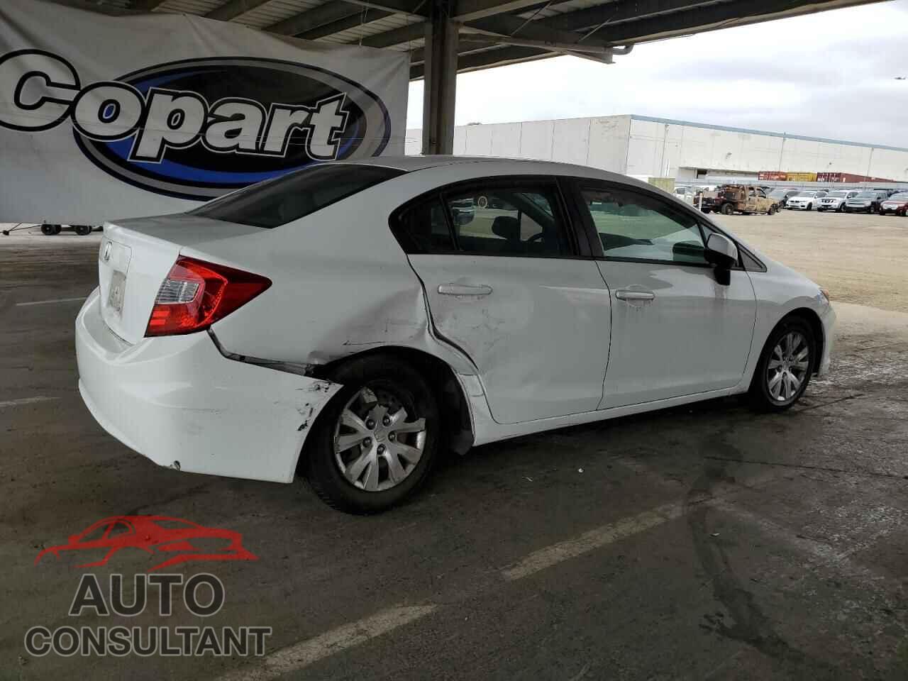 HONDA CIVIC 2014 - 2HGFB2F52CH335295