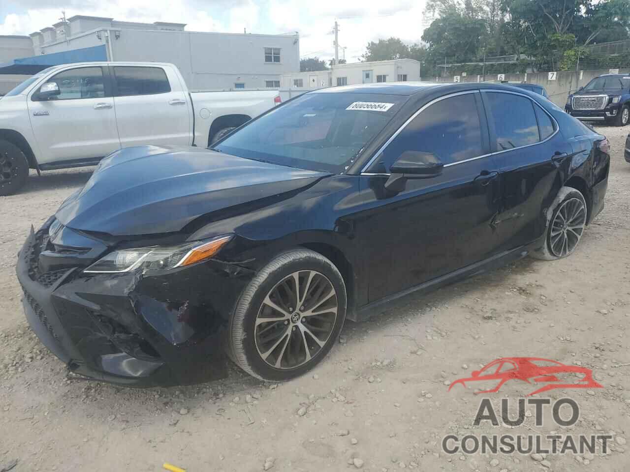 TOYOTA CAMRY 2019 - 4T1B11HK5KU225233
