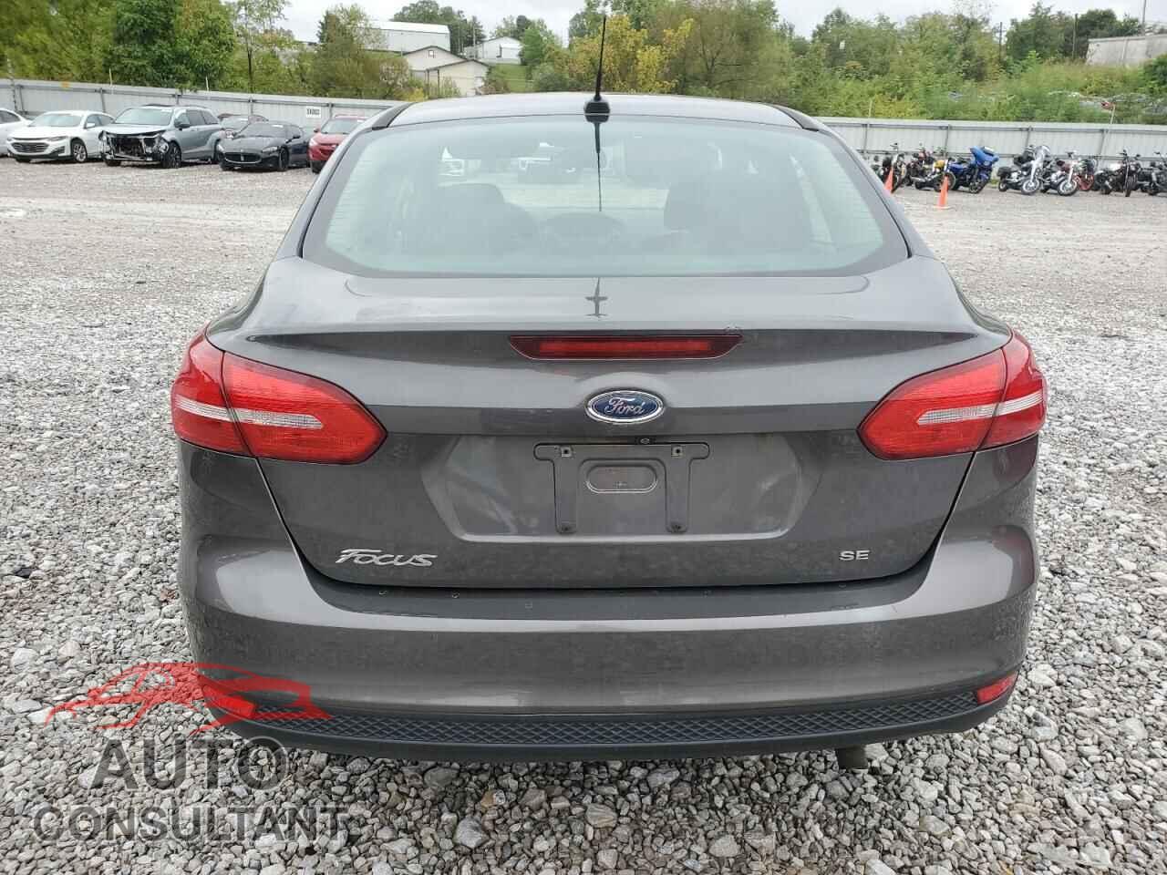 FORD FOCUS 2015 - 1FADP3F25FL204569