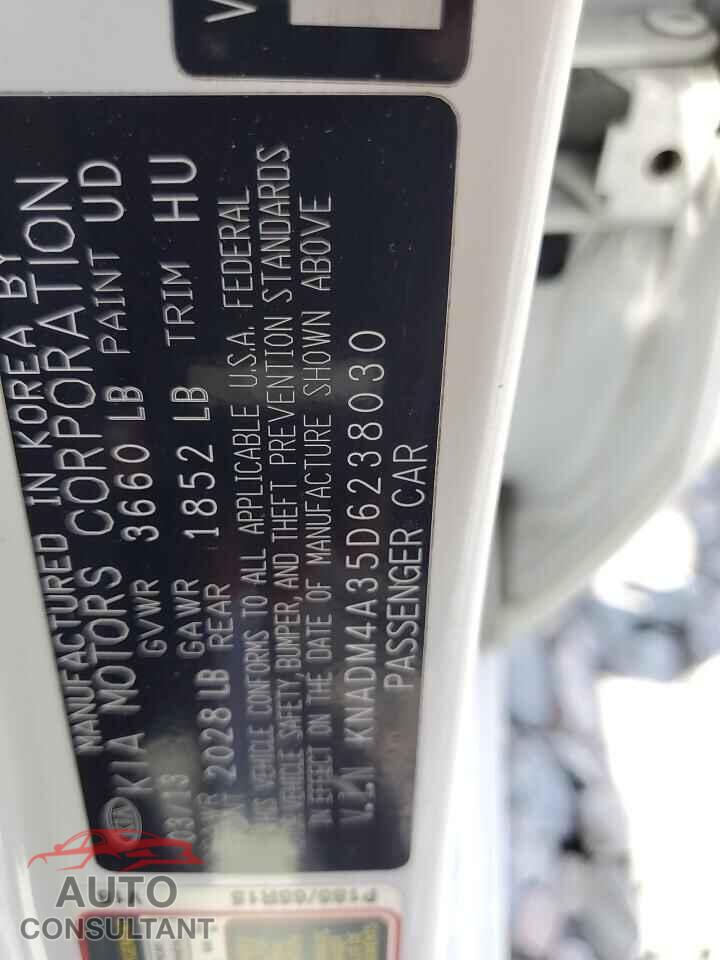 KIA RIO 2013 - KNADM4A35D6238030