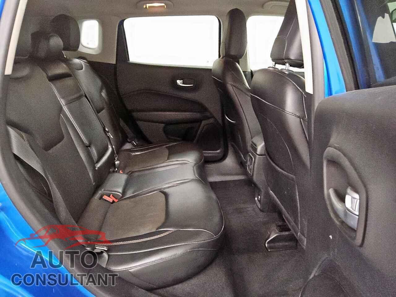 JEEP COMPASS 2018 - 3C4NJCBB1JT124334