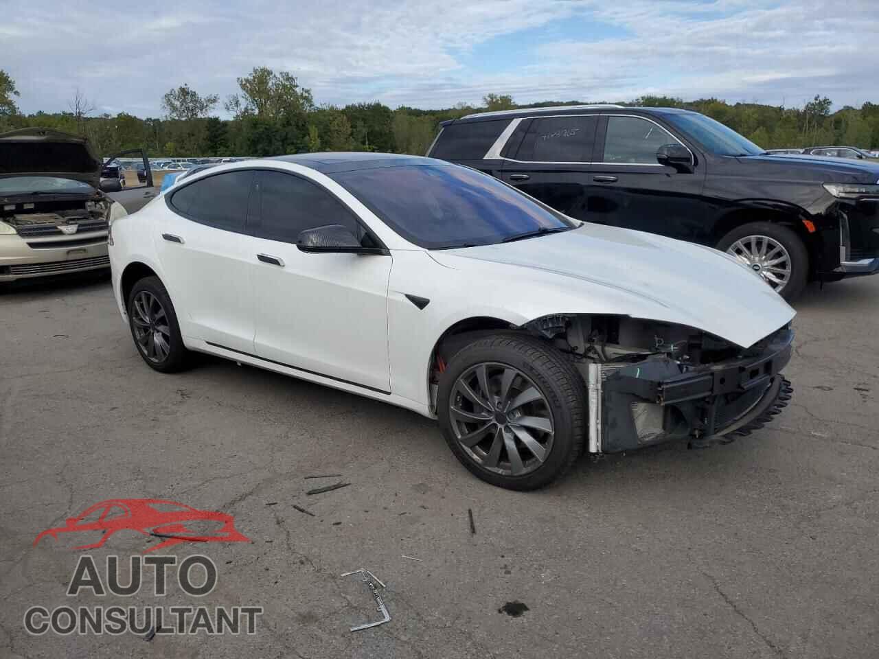 TESLA MODEL S 2018 - 5YJSA1E23JF284135