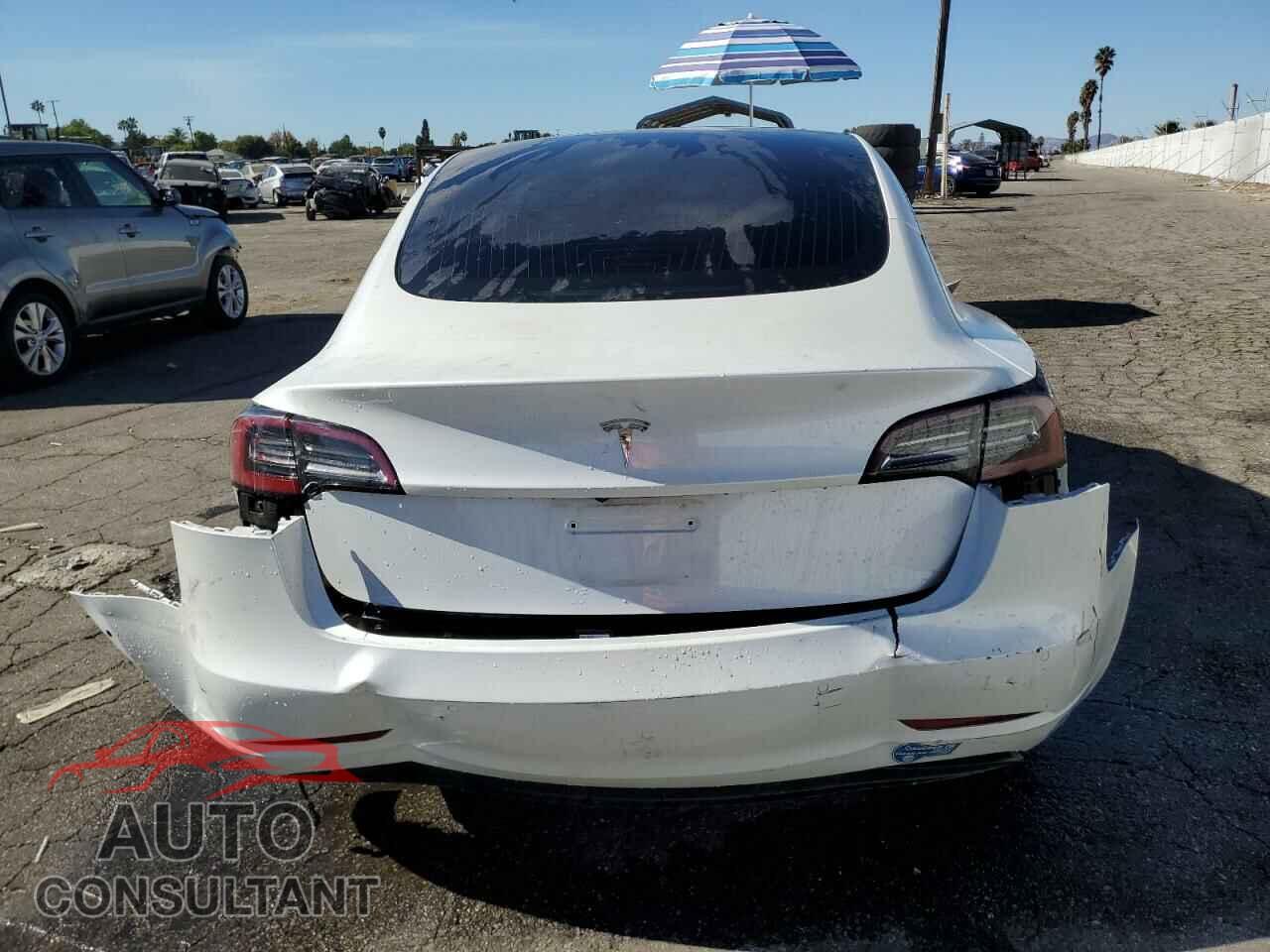 TESLA MODEL 3 2020 - 5YJ3E1EAXLF744068