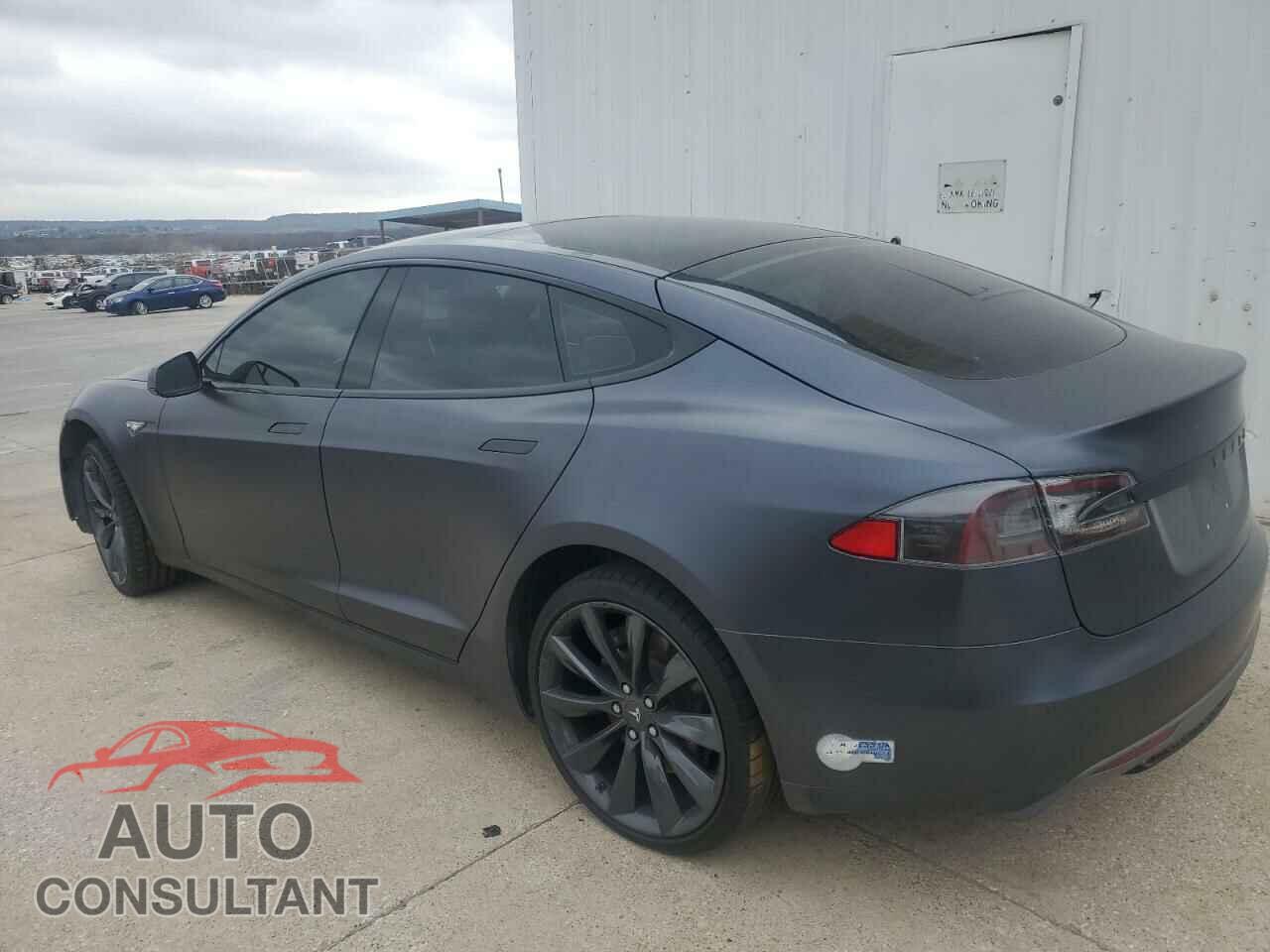 TESLA MODEL S 2016 - 5YJSA1E21GF128586