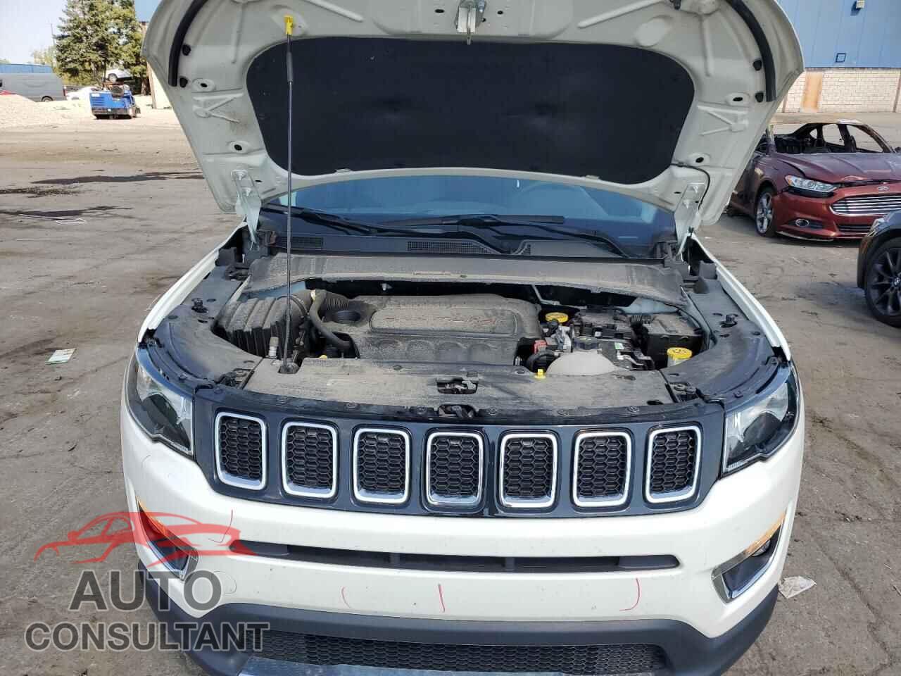 JEEP COMPASS 2018 - 3C4NJDCB8JT433240