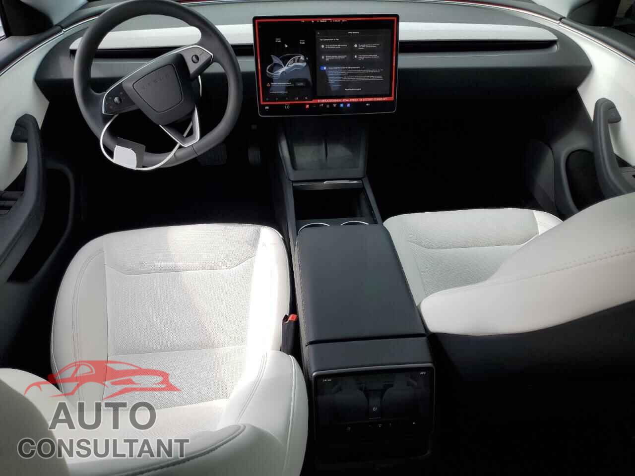 TESLA MODEL 3 2025 - 5YJ3E1EA4SF009438
