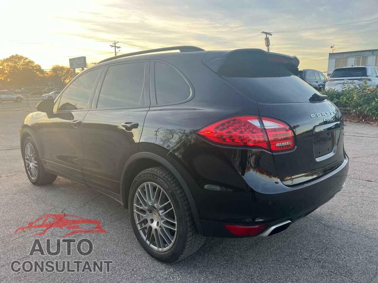 PORSCHE CAYENNE 2014 - WP1AB2A25ELA58720