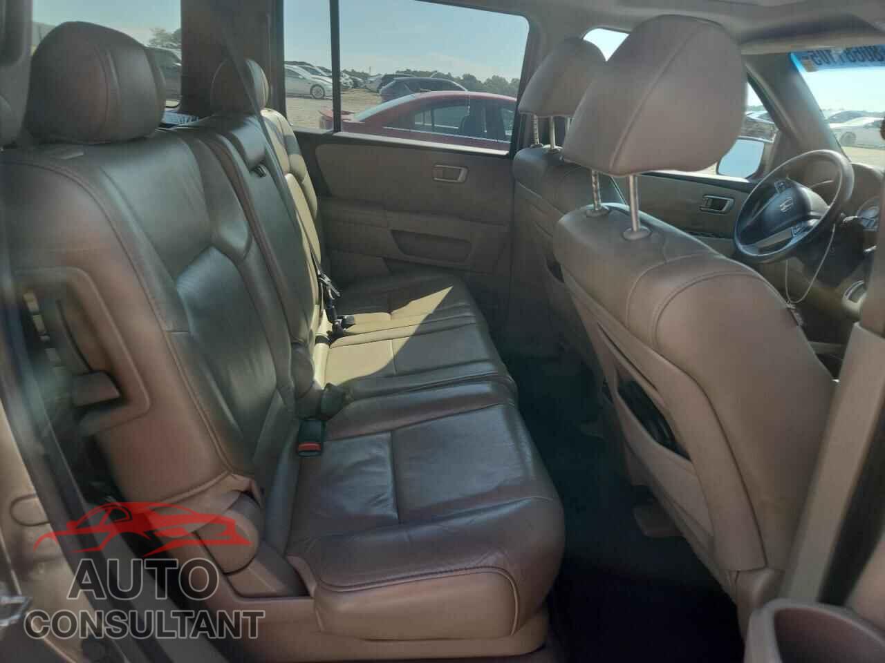 HONDA PILOT 2011 - 5FNYF3H69BB021994