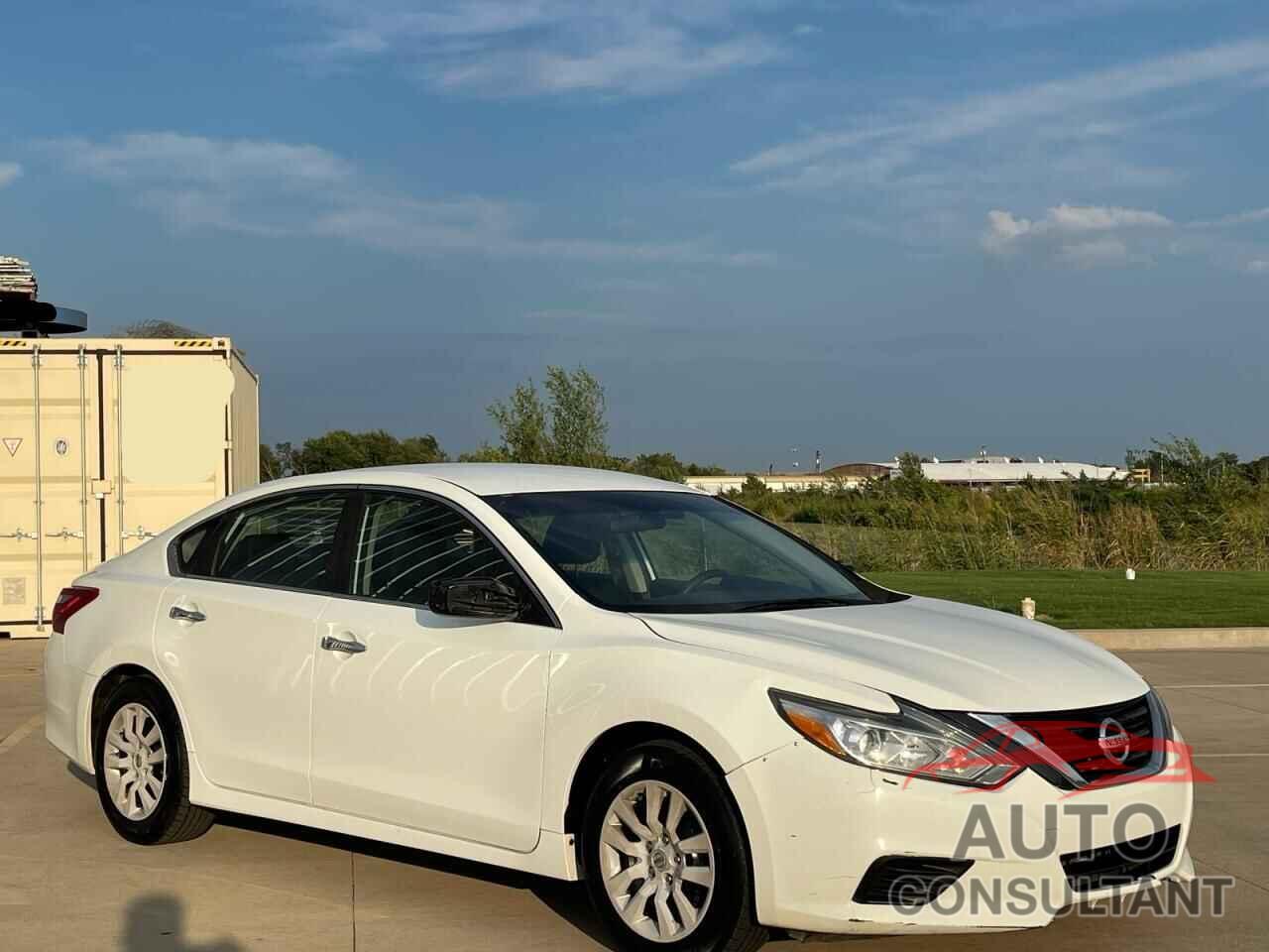NISSAN ALTIMA 2018 - 1N4AL3AP7JC163517
