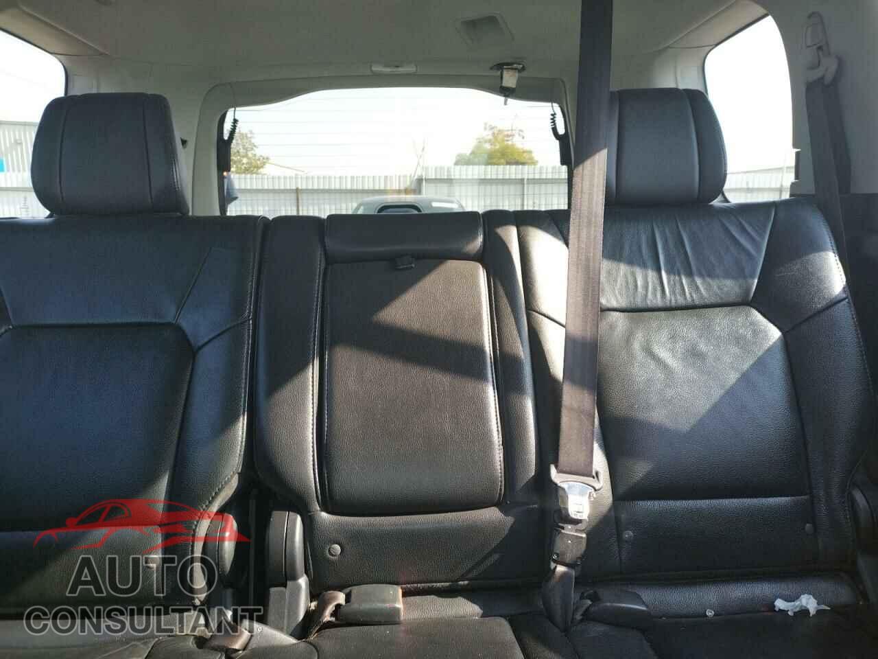 HONDA PILOT 2012 - 5FNYF3H62CB011485