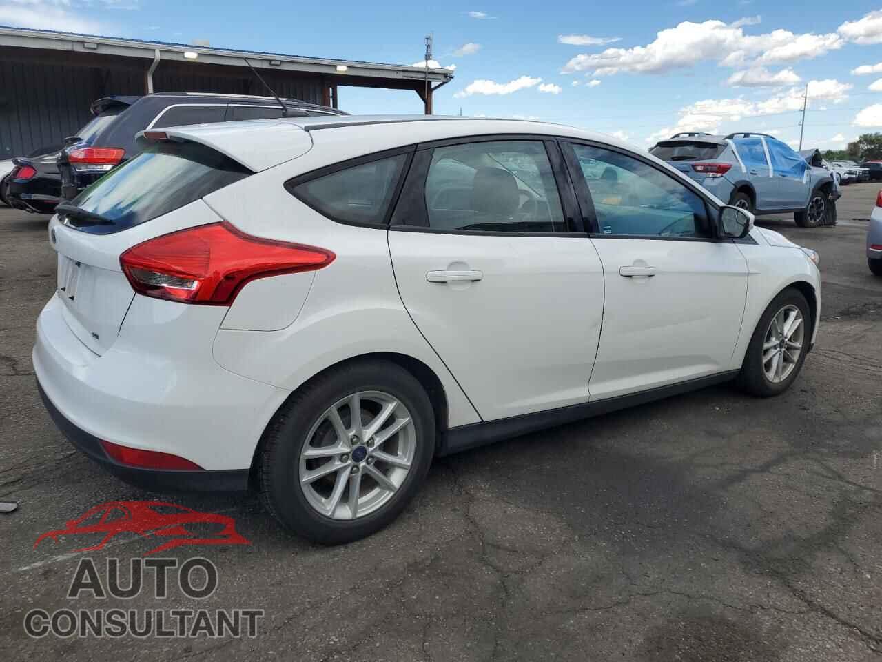 FORD FOCUS 2016 - 1FADP3K2XGL268422