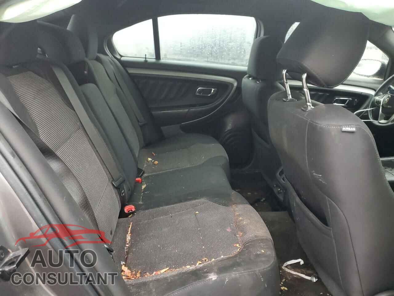 FORD TAURUS 2019 - 1FAHP2E82EG174357