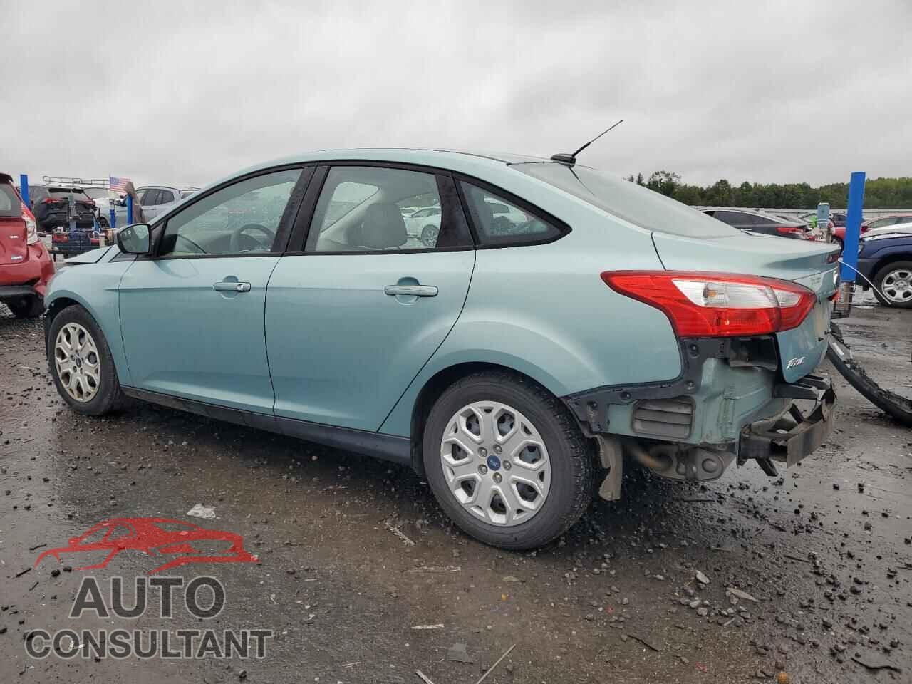 FORD FOCUS 2012 - 1FAHP3F21CL219471