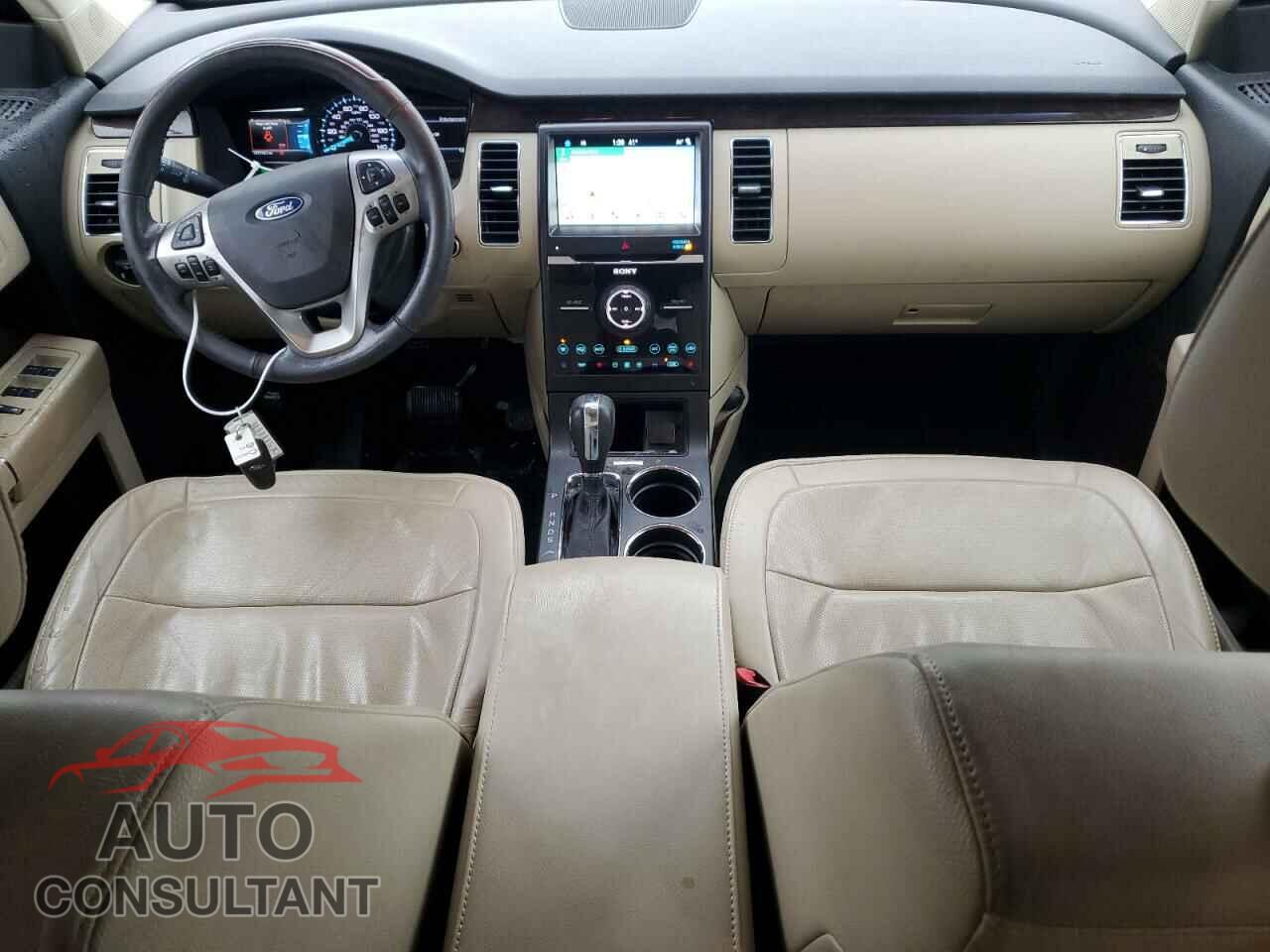 FORD FLEX 2017 - 2FMHK6D82HBA10096