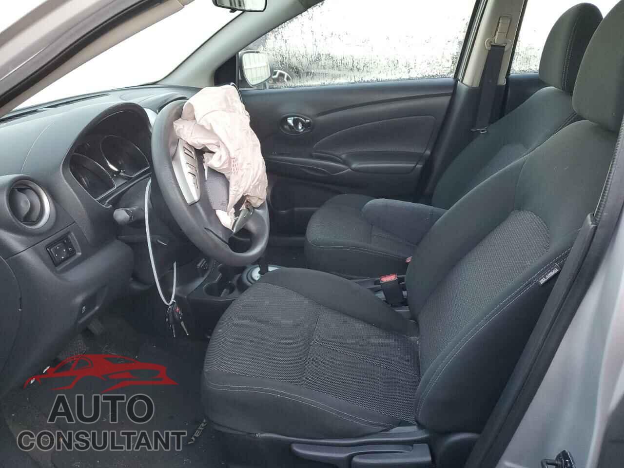 NISSAN VERSA 2017 - 3N1CN7AP1HL851504