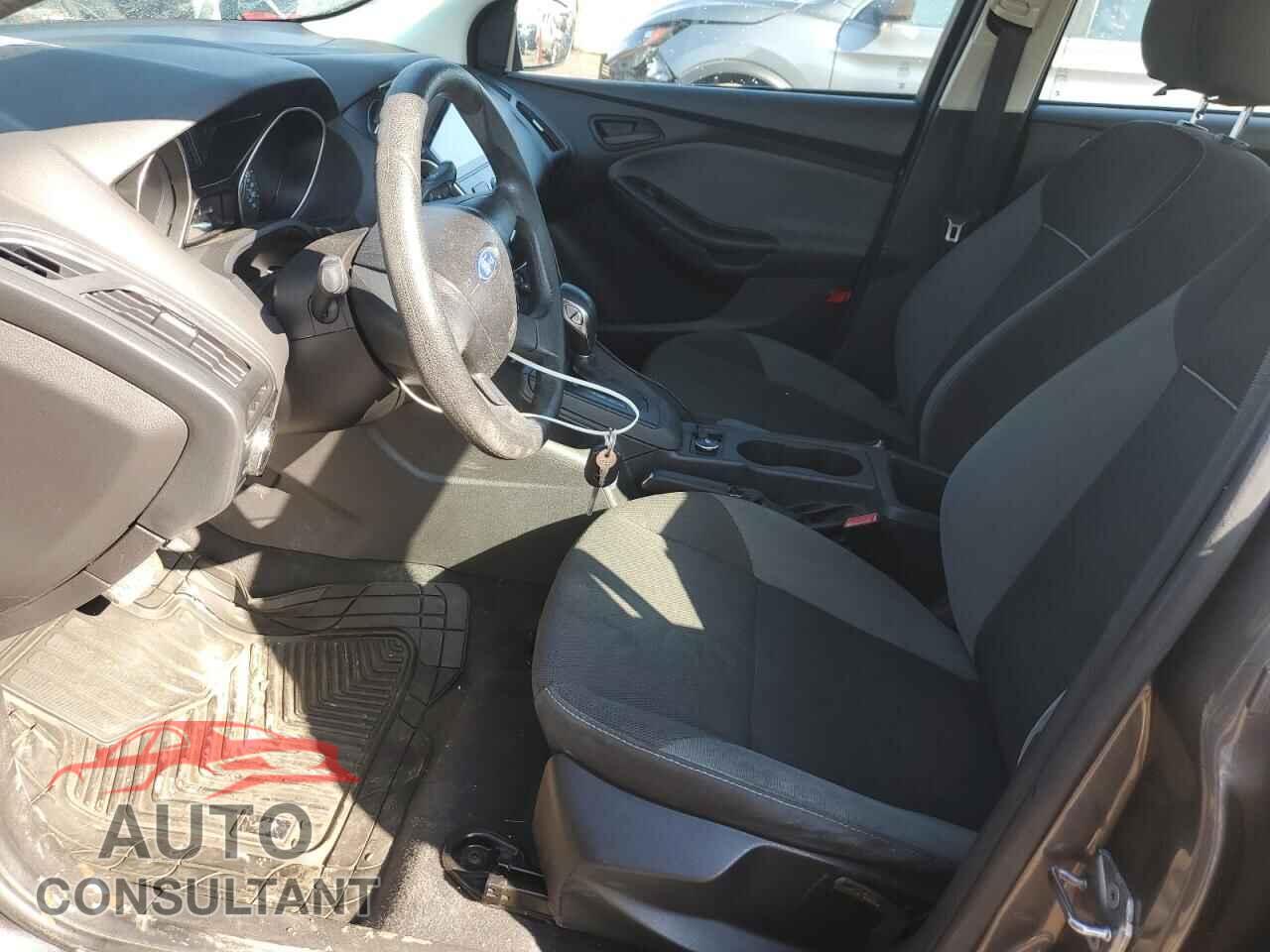 FORD FOCUS 2012 - 1FAHP3E22CL402640