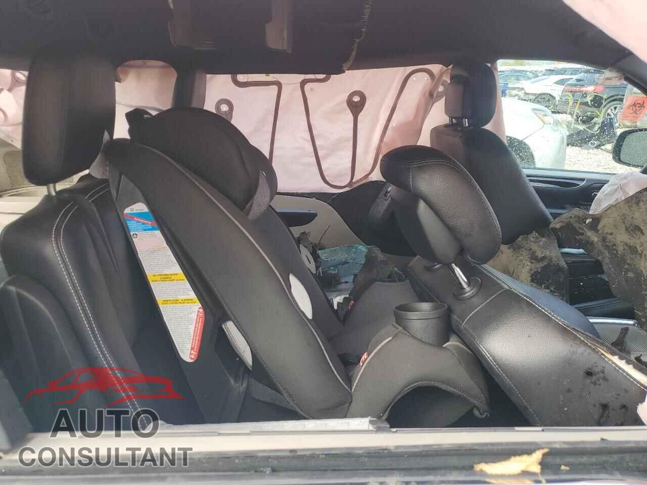 DODGE CARAVAN 2017 - 2C4RDGCG5HR696532