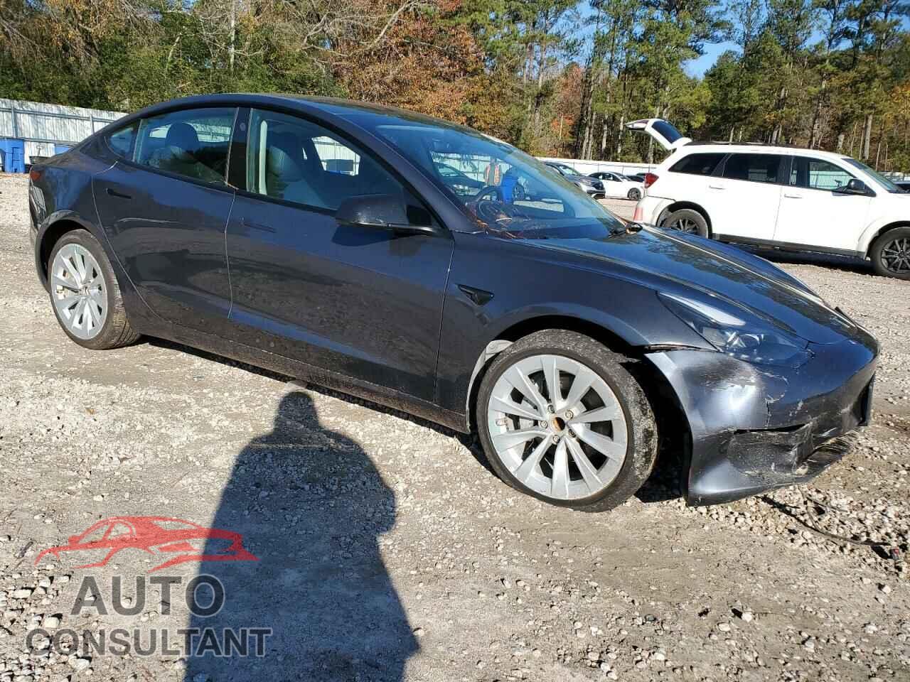 TESLA MODEL 3 2023 - 5YJ3E1EA5PF447683