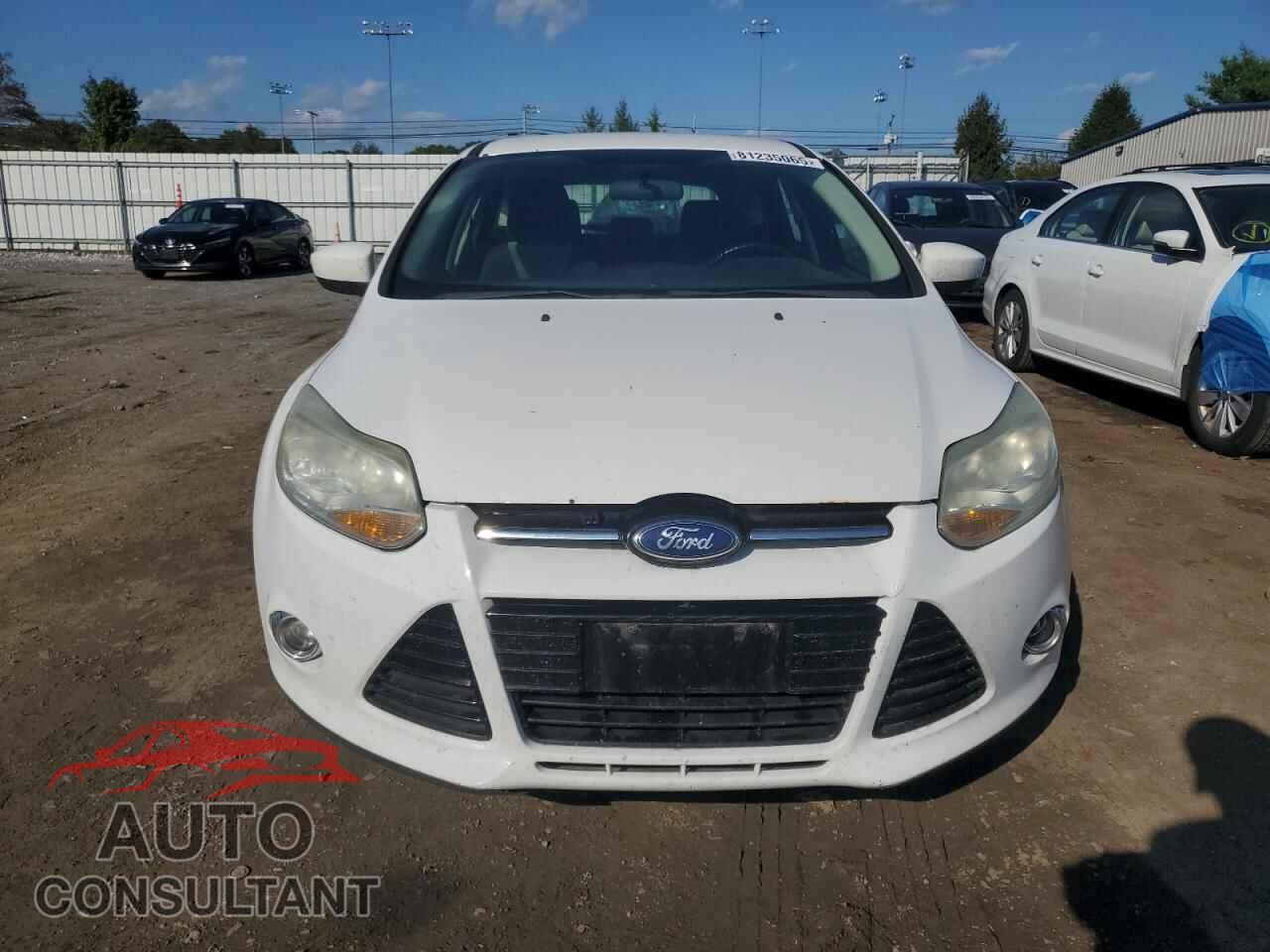 FORD FOCUS 2012 - 1FAHP3K2XCL420744