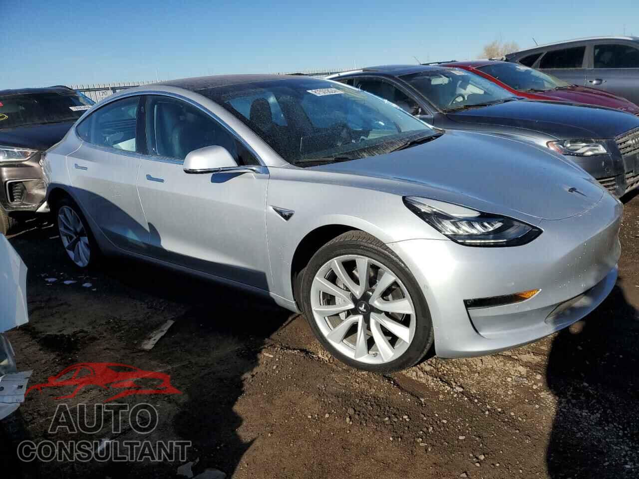 TESLA MODEL 3 2018 - 5YJ3E1EA8JF060956