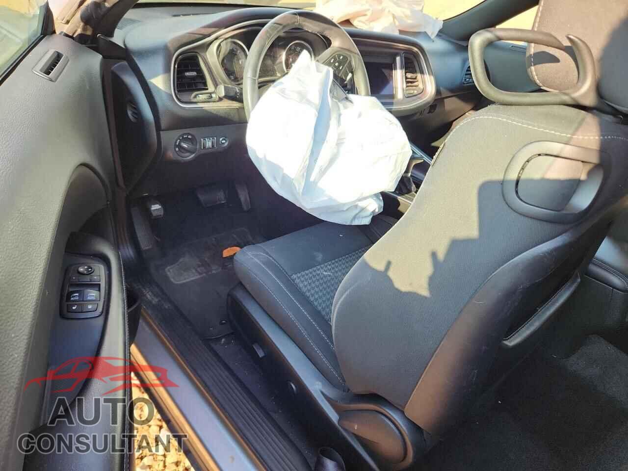 DODGE CHALLENGER 2018 - 2C3CDZAG1JH255159