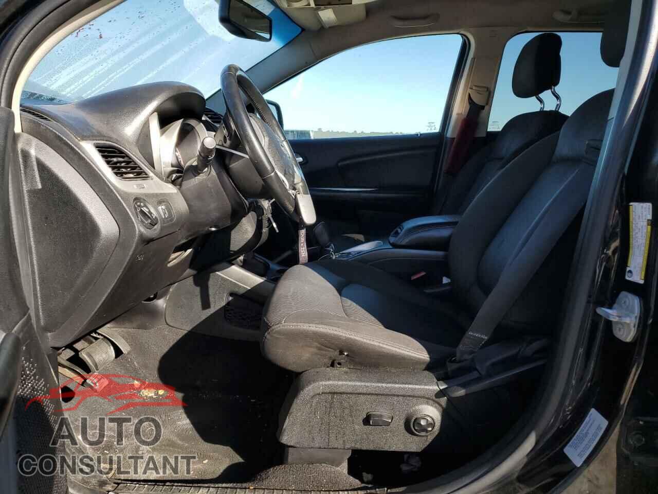 DODGE JOURNEY 2015 - 3C4PDCBB9FT573574