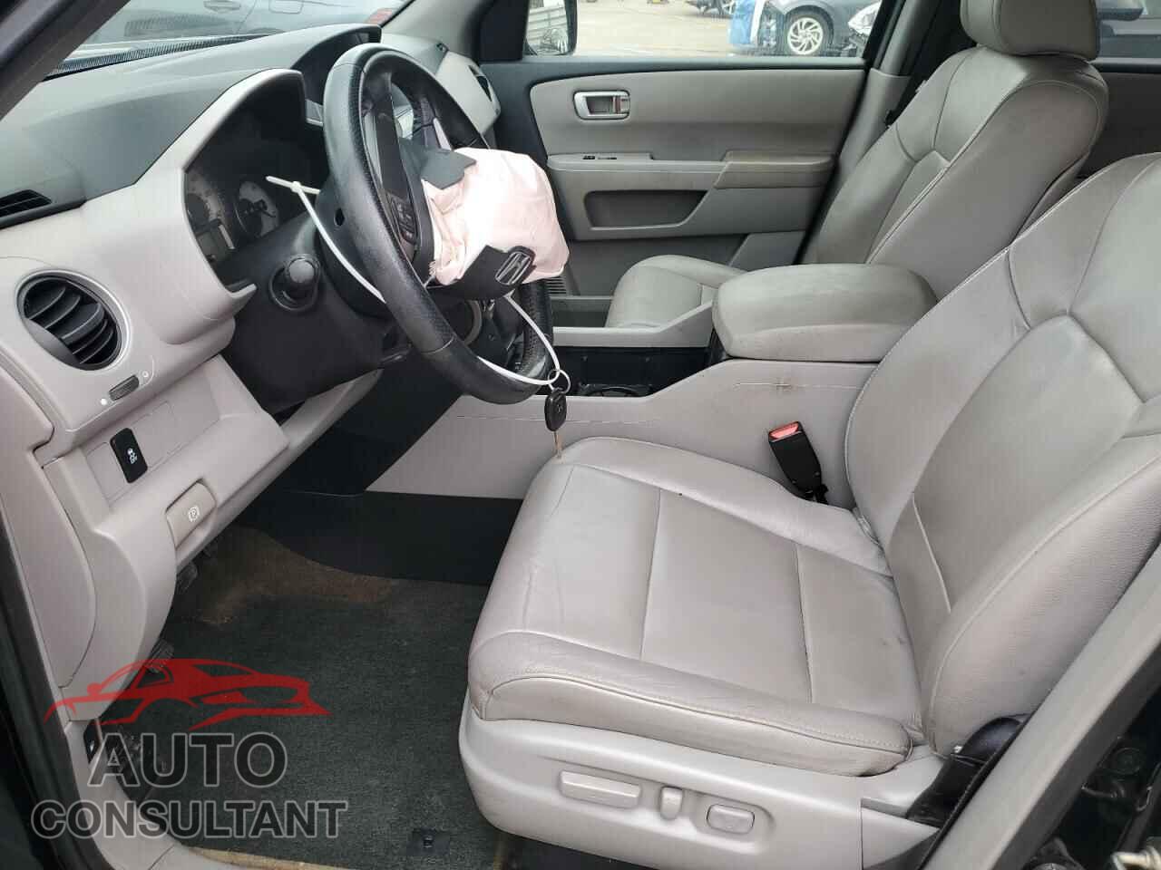 HONDA PILOT 2014 - 5FNYF3H59EB014264