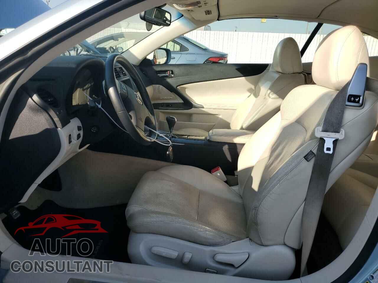 LEXUS IS 2010 - JTHFF2C23A2513636