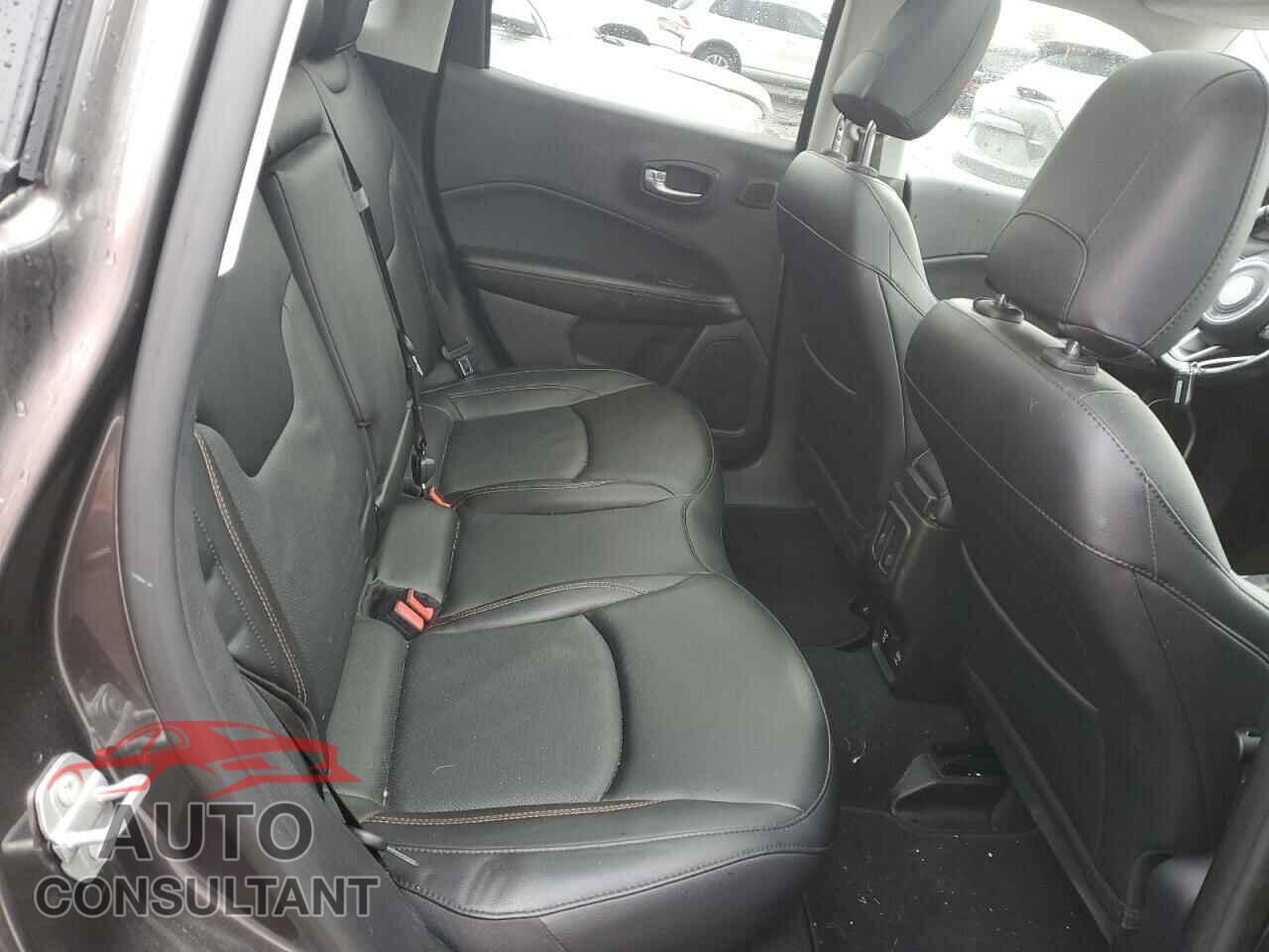 JEEP COMPASS 2021 - 3C4NJDCB5MT526124