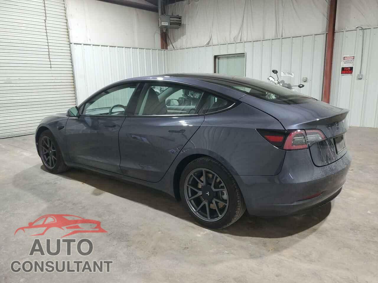 TESLA MODEL 3 2021 - 5YJ3E1EB1MF019565
