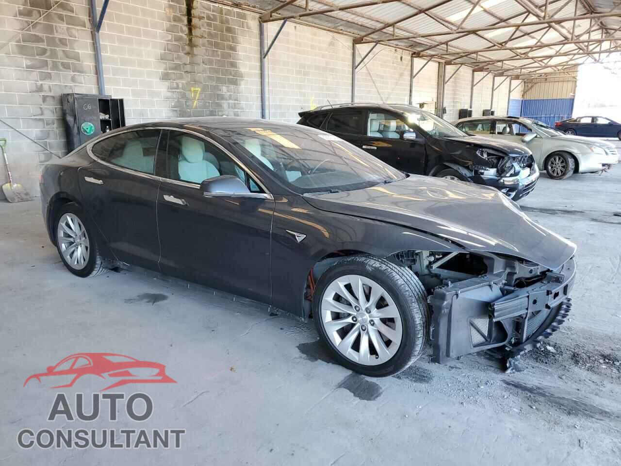 TESLA MODEL S 2016 - 5YJSA1E23GF176171
