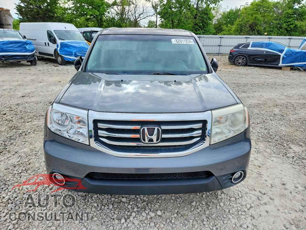 HONDA PILOT 2012 - 5FNYF4H54CB004535