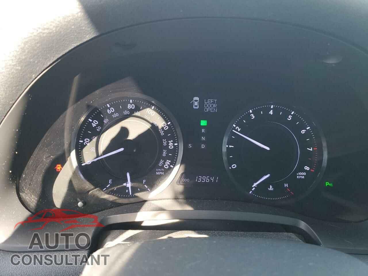LEXUS IS 2011 - JTHFF2C22B2519140